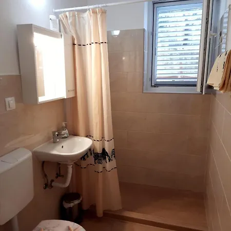 Apartment Gb *