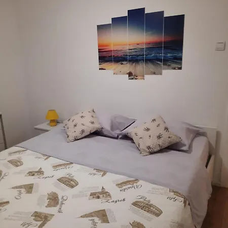 Apartment Gb *
