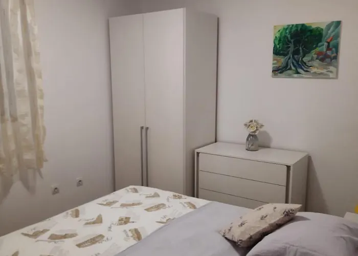 Apartment Gb